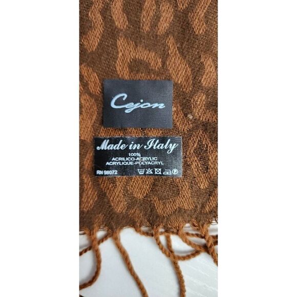 Cejon Brown Animal Print Italian Acrylic Scarf - Picture 3 of 5